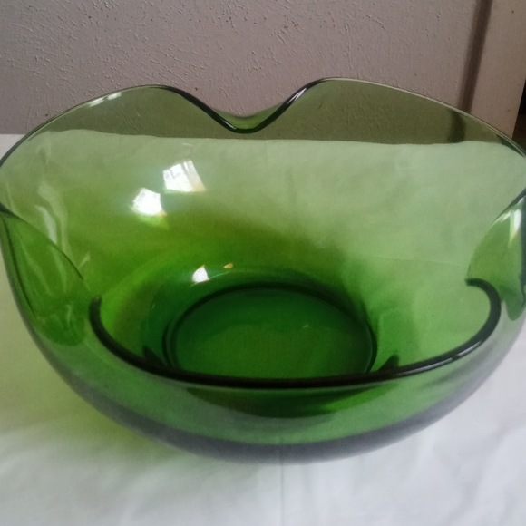 Final PriceVintage Carnival green bowl set - Picture 2 of 5